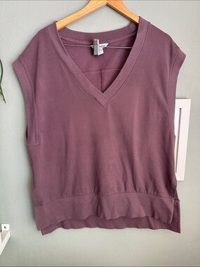 Athleta Retroterry V-Neck Sweatshirt Tee, mauve, large